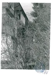 Квартира 30.1 кв.м, расположенная по адресу: Республика Крым, г. Алушта, пгт. Партенит, ул. Солнечная, д.9, кв. 46. Общая площадь 30.1 кв.м, 4 этаж. Кадастровый номер 90:15:020101:1073.