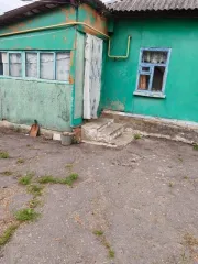 Продается 1/2 доля жилого дома площадью 33.3 кв.м и 1/2 доля земельного участка площадью 1140 кв.м. Адрес: Курская область, Горшеченский район, поселок Горшечное, улица Железнодорожная, дом 4. Кадастровый номер дома: 46:04:010102:1135. Кадастровый номер участка: 46:04:010102:589. Имущество…