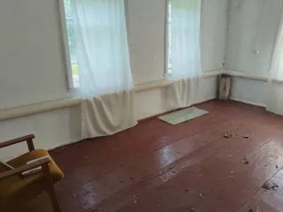 1/3 Доля дома 60 кв.м и 1/3 доля участка 3000 кв.м, Новосибирская обл., с. Сурково. Право общей долевой собственности (доля в праве – 1/3) на жилой дом, назначение: жилое, общей площадью 60 кв.м., этажность: 1, в т.ч. подземных этажей – 0, кадастровый №54:24:050901:101, расположенный по адресу…
