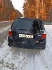 Honda Fit, 2007 г. в., модель, двигатель L13A-2333214, кузов GD1-2408134, цвет черный, мощность 86 л. с.