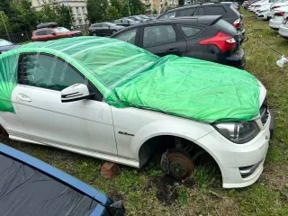 Mercedes-Benz C-Class 2012 Mercedes-Benz C-Class, 2012 года, 156 лс, АКПП еще Mercedes-Benz C-Class, 2012 года, 156 лс, АКПП еще Автомобиль MERCEDES-BENZ C180, 2012 г. в., VIN WDD2043491F862418 (имеются аресты и ограничения, имущество находится в залоге ПАО «ВТБ»). Необходим осмотр объекта…
