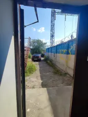 Нежилое помещение площадью 621,2 кв.м, расположенное по адресу: Красноярский край, город Красноярск, улица Дубровинского, д. 43, пом. 7 (24:50:0300287:391).