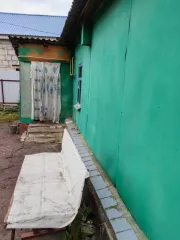 Продается 1/2 доля жилого дома площадью 33.3 кв.м и 1/2 доля земельного участка площадью 1140 кв.м. Адрес: Курская область, Горшеченский район, поселок Горшечное, улица Железнодорожная, дом 4. Кадастровый номер дома: 46:04:010102:1135. Кадастровый номер участка: 46:04:010102:589. Имущество…