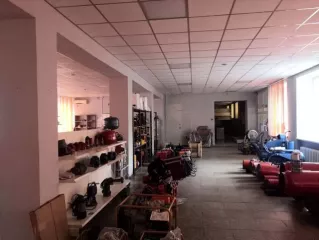 Нежилое помещение, состоящее из комнат на 1 этаже №№: 1,2,3,4,5,6,7,8,12,13,15,16,17,18,19,19а,196,20,21,22,23,24,25,27,31,32,37,39, 40 (здание лит.А). Площадь 499,2 кв.м., кадастровый номер: 63:09:0301101:2191 
Расположенное по адресу: Самарская область, г.Тольятти, ул.Мира. 29