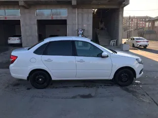 LADA GRANTA 2022 VIN: XTA219040P0863446 Тип: Легковой седан Категория: В/М1 Год изготовления: 2022 Кузов: XTA219040P0863446 Цвет: Белый Мощность двигателя: 89.7 л.с. (66.0 кВт) Объем двигателя: 1596 куб. см. Является предметом залога АО "ТБанк".