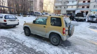Mitsubishi Pajero Mini, 1999, 64 лс, 243000 км, полный привод, АКПП, кузов № H58A0103575, гос.номер Т577ХТ27. Транспортное средство является в силу закона совместно-нажитым имуществом должника, приобретенным в период брака и зарегистрировано в органах ГИБДД на имя супруги.