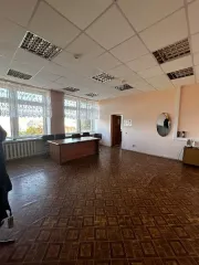 Нежилое помещение общей площадью 211,2 кв.м., с кадастровым номером  42:13:0109001:3596 , расположенное по адресу: Кемеровская область, р-н Тисульский, пгт Тисуль, ул. Ленина, д. 46, пом. 4 Нежилое помещение общей площадью 211,2 кв.м., с кадастровым номером  42:13:0109001:3596 (реестровый номер…