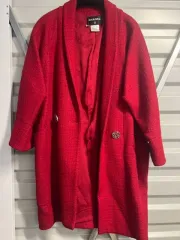 Пальто Chanel красное размер 34. Модель P35961V24503 AT808.