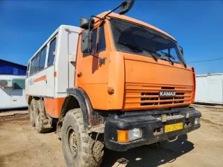 Движимое имущество (автомобили, специализированная техника), расположенное по адресу: г. Самара п. Козелки автобаза №2. Полуприцеп автомобильный НЕФАЗ 9334-10, VIN X1F9334P0A0013171, г.в 2010, гос.рег.знак АУ 0869 63. Автомобиль КАМАЗ 44108-10, VIN XTC44108KA2373168, г.в 2010 гос.рег.знак Н 001 УМ…
