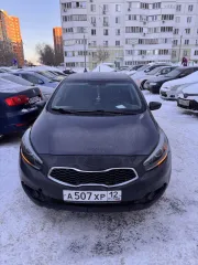 KIA JD (Ceed) 2013, VIN – XWEHM512AE0003061. Легковой автомобиль, является залогом Банк ВТБ (ПАО) (ИНН 7702070139, ОГРН 1027739609391), адрес 191144, г. Санкт-Петербург, Дегтярный переулок, д. 11, лит. А.