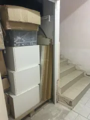Здание 142,8 кв.м и участок 113 кв.м, ст-ца Стародеревянковская, Краснодарский край. Объект № 1 Здание, назначение: нежилое, площадью 142,8 кв.м, КН 23:11:0309167:161, количество этажей 2, в т.ч. подземных этажей 1, расположенное по адресу: Краснодарский край, р-н Каневской, с.п…
