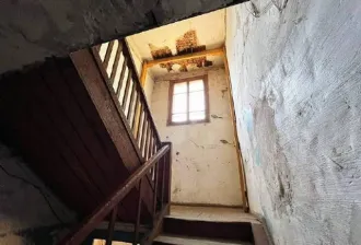 1/3 доля двухкомнатной квартиры площадью 34.9 кв.м. Назначение: жилое, 2 этаж. Адрес: Россия, Пермский край, г. Краснокамск, пер. Восточный, д. 2, кв. 11. Кадастровый номер: 59:07:0020138:94.