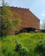 1/2 доли зданий и сооружений, 2680,8 кв.м, Краснодарский край. Здания и сооружения, расположенные по адресу Краснодарский край, Выселковский район, п.Бейсуг, ул. Близнюкова, д. 32: 1.1 Здание, назначение: нежилое, кадастровый номер: 23:05:0404007:119, площадь: 58,1 кв.м, адрес: Краснодарский край…