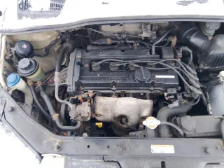 Легковой автомобиль Hyundai Getz 2010 года, VIN KMHBU51DAAU986956, цвет бежевый, ПТС 78 УМ 147639, госномер М729УН86, изготовитель Республика Корея. Кузов имеет многочисленные механические повреждения: вмятины, царапины, следы ржавчины на крыльях, колесных арках, дверях, на бамперах, капоте слезла…