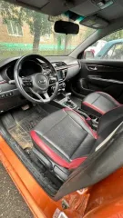 Седан Kia Rio 2020 года, оранжевый, VIN Z94C241BBLR179349, госномер А804ВС156, мощность двигателя 122 л.с.
