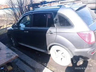Lifan X60 2014 года, 128 лс, 125000 км. Транспортное средство идентификационный номер (VIN): X9W215800E0021599, марка Lifan, модель X60, год изготовления 2014, цвет стальной (серый). Коррозия на крышке багажника и очаговая на арках крыльев, по подвеске нужно менять стойки с опорниками и…
