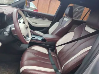 Geely Monjaro, 2023 года, 238 лс, 59248 км, полный привод, АКПП, VIN: LB37852D0PS098794, предмет залога ПАО "Банк ВТБ".