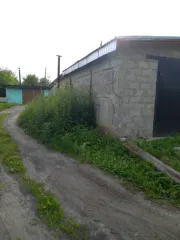 Гараж 55 кв.м в Свердловской области. Продается без земельного участка, земельный участок под объектом находится в аренде по договору от 19.04.2016 № 132-16/А.