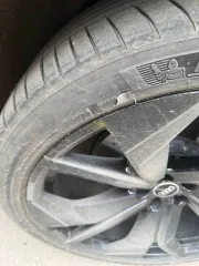 Audi RS Q8, 2021, 599 лс, 195539 км, полный привод, АКПП, VIN WUAZZZF14MD040617, ГРЗ О515АВ550. Автомобиль требует проведения комплексного ТО. Из тех недочетов - двигатель "ест" масло, уровень охлаждающей жидкости регулярно падает из за попадания/смешивания с маслом двигателя (из за перегрева…