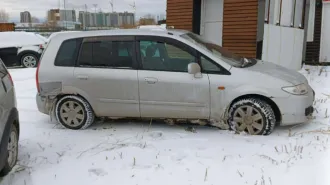 Mazda Premacy 2001, марка: Мазда, модель: ПРЕМАСИ, год изготовления: 2001 (Каминский) Легковой автомобиль, марка: Мазда, модель: ПРЕМАСИ, год изготовления: 2001, VIN: отсутствует, ПТС: 25 ТН 642137, вид собственности: индивидуальная. Особенности тех. состояния: коррозия на порогах и арках…