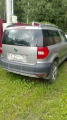 Skoda Yeti, 2011 г.в., VIN TMBJF65L1C6021420. Машина не на ходу, сломана коробка передач. Автомобиль находится в залоге.