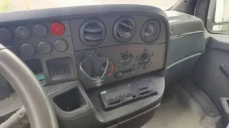 Грузовой фургон 47640 na shassi IVECO 50C, 2007 года выпуска, VIN X8947640070AL7027, цвет: Белый, г/н: В324ОЕ154, мощность двигателя, л. с. (кВт): 125 (92), шасси (рама) № ZCFC5090005643434, кузов №: 027, разрешенная максимальная масса 5200 кг, масса без нагрузки 2605 кг, пробег неизвестен. Бывший…