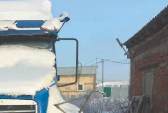 Freightliner FLC1200, 2000, Седельный тягач, Automobile "Freightliner FLC1200", седельный тягач, VIN 1FUYSSEB61LG21113, 2000 г.в.