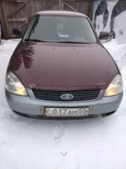 Lada Priora 2008 года выпуска, VIN XTA21703080130702, цвет кузова темно-вишневый, объем двигателя 4596 см³, тип транспортного средства легковой, пробег 390817 км, находится в залоге у Совкомбанка.