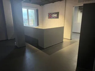 Нежилое помещение площадью 133.5 кв.м на первом этаже по адресу: Брянск, ул. Степная, д.13, помещение 16. Кадастровый номер: 32:28:0030901:1467.