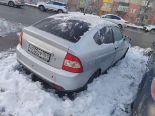 Лада 217280 Lada Priora 2010 года, VIN XTA217280A9000743, двигатель 21126 №2568510, категория B. Является предметом залога.
