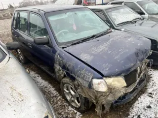 Ford Festiva 2000 года выпуска, государственный номерной знак Р407АТ174.