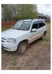Chevrolet Niva, 2016 года, 79 лс, 97000 км, полный привод. Автомобиль легковой, марка: Chevrolet, модель: Niva, VIN: X9L212300G0598800, гос. рег. номер: К028ОА159, год изготовления: 2016