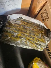 комплекты тормозных накладок. комплекты тормозных накладок. Имущество продается в том виде, в каком оно есть, в случае продажи возврату/обмену не подлежит. За скрытые дефекты имущества Продавец ответственности не несет. 
