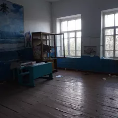 Здание школы с кадастровым номером 45:12:011801:174 площадью 637.1 по адресу Курганская область, р-н Мишкинский, д Малое Окунево, ул Школьная, д 4 одновременно с земельным участком с кадастровым номером 45:12:011801:382. Общая площадь: 637. Материалы наружных стен здания: кирпичные. Количество…