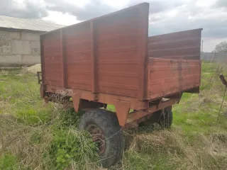 Прицеп одноосный без документов. Ознакомление с имуществом по договоренности в месте нахождения: Владимирская область, Кольчугинский район, деревня Павловка.