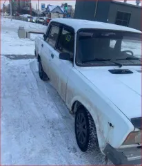Lada (ВАЗ) 2107, 2000 года, 71 л.с. Транспортное средство: легковой автомобиль, идентификационный номер (VIN): XTA21070011407713 (является предметом залога).