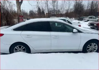 Hyundai Sonata 2016 года, 177 л.с., пробег 111111 км, АКПП. VIN: 5NPE24AF1HH497245.