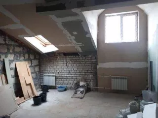 7 объектов конкурсной массы, имущественный комплекс по адресу: Чувашская Республика, г. Канаш, Ульяновское шоссе:  
1. Материальный склад кадастровый №21:11:240201:1986,  
2. Забор из железобетонных плит из железных листов с пятью воротами, протяженность 1572 п.м., кадастровый №21:11:000000:1287, …
