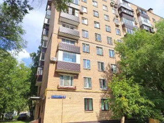 Квартира 38,5 кв.м, ул. 1-я Владимирская, д. 9, кв. 107, г. Москва, жилое помещение по адресу: г. Москва, ул. 1-я Владимирская, д. 9, кв. 107, общей площадью 38,5 кв. м (этаж № 4), кадастровый номер: 77:03:0006010:4679. Вид жилого помещения: Жилое. Общая площадь: 38.5