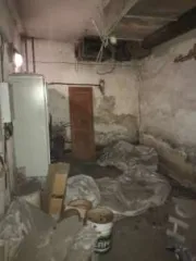 Земельный участок с нежилым помещением 169,2 кв. м Кемеровская область, нежилое помещение 169,2 кв. м, подвал, этаж 1, кадастровый номер: 42:15:0103001:1892, расположенного по адресу: Кемеровская обл., пгт. Тяжинский ул. Советская, д. 5, пом. 1