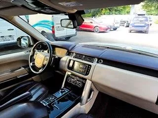 Land Rover Range Rover, 2016 года выпуска, идентификационный номер (VIN): SALGA2EF9GA273536. Ознакомление с порядком, сроками и условиями продажи имущества осуществляется в рабочие дни с 09:00 до 18:00 по e-mail: lapinavalentine@gmail.com.