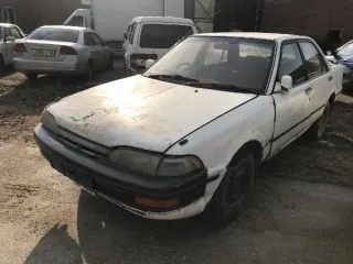Toyota Karina 1991, Nissan Bluebird 1999, Toyota Corolla 1998, Chevrolet Lanos 2006, Toyota Sprinter Carib 1995. Toyota Karina 1991, VIN AT1707163713, двигатель 5A4424576, без номерных знаков, есть ПТС и ключи. Nissan Bluebird 1999, госномер В241ВА154, VIN QU14015017, есть документы и ключи. Toyota…