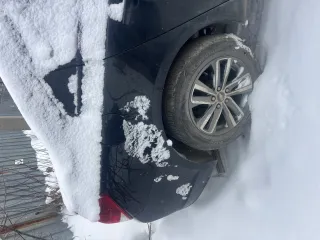 Chevrolet Cruze 2014 года. VIN: XUFJF695JE3031597. Осмотр самостоятельный ежедневно, с ключами — по средам с 11:00 до 12:00 по предварительной договоренности по телефону 89194023184. Находится на охраняемой парковке у Бизнес Центра 74 в Челябинске, улица Энтузиастов, дом 30.