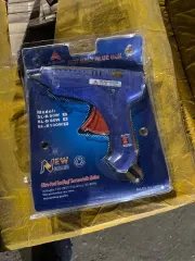 Картонные коробки с надписями на иностранном языке «Xsenia», внутри которых предположительно находятся держатели для LED-модулей, черного и белого цветов, сложной формы, из резины упакованные в индивидуальные пакеты по 1000 шт., грузовых мест - 7. Робот-мойщик окон, грузовых мест 3, количество штук…