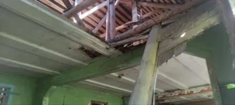 Здание, 153,6 кв.м, земельный участок, Рязанская область, наименование: здание, количество этажей -1, площадь 153,6 кв.м. и земельный участок с кадастровым номером 62:05:2640201:24, на котором здание расположено, указано в п. 4 Информационного сообщения о продаже. Год ввода в эксплуатацию: 1952…
