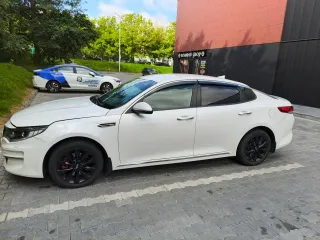 Kia Optima 2016 года, 150 лс, 440960 км, АКПП. Автомобиль марки KIA TF (OPTIMA), год выпуска - 2016, тип двигателя – бензиновый, тип ТС /категория ТС - легковой, цвет: белый, идентификационный номер (VIN) XWEGU411BG0000697, мощность двигателя, - 110 кВт/149,56 л. с., рабочий объем двигателя - 1999…