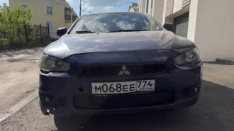 Mitsubishi Lancer 2007 года, 109 л.с., VIN: JMBSNCY2A8U006119, рег.номер: М068ЕЕ774, цвет: синий. Учтено техническое состояние: имеется неисправность двигателя, ходовой части. Не работает кондиционер. По кузову массово коррозийные повреждения, вплоть до сквозной коррозии. Передний двигатель…