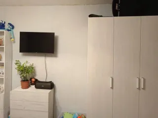 Доля квартиры 93 кв.м в Тольятти, 127/1026 доли на помещение. Адрес: Россия, Самарская область, г. Тольятти, ул. Победы, дом 16, квартира 12. Кадастровый номер: 63:09:0301140:898.