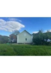 Дом 52,7 м² и участок 1359 м², Тула (Зареченский р-н, п. Хомяково). Дом: 1-н этаж, 3-и жилых комнат, 52,7 кв.м., кадастровый номер: 71:30:060703:146, адрес: Тульская область, г. Тула, п. Хомяково, ул. Солнечная, д. 9. Земельный участок: 1359 кв.м., кадастровый номер: 71:30:060703:92, адрес…