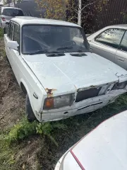 Автомобиль ВАЗ 2107, г/н В864СХ124 (отсутствует), 1995 г.в., VIN XTA210700T0939680, цвет белый, ПТС, СТС изъяты, ключи отсутствуют, комплектность и состояние не проверялась, данное имущество обращено в доход государства. Находится в г. Железногорск. Пробег: 0. Вид транспорта: легковой. Объем…